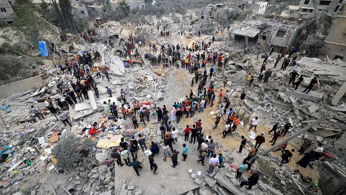 Gazze Şeridi'nde şehit sayısı 56 bin 156'ya ulaştı