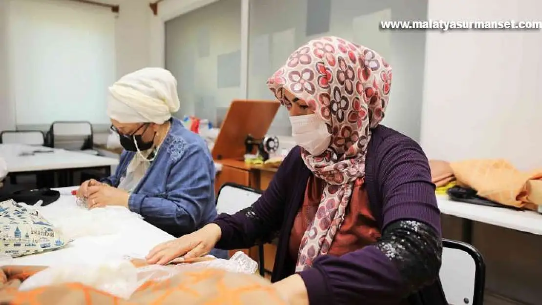 Geleneksel el nakışları Şehitkamil'de yaşatılıyor