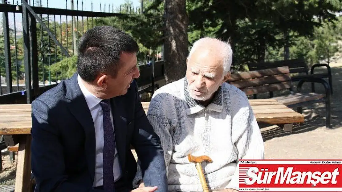 Gençlerden yaşlılara sazlı sözlü ziyaret