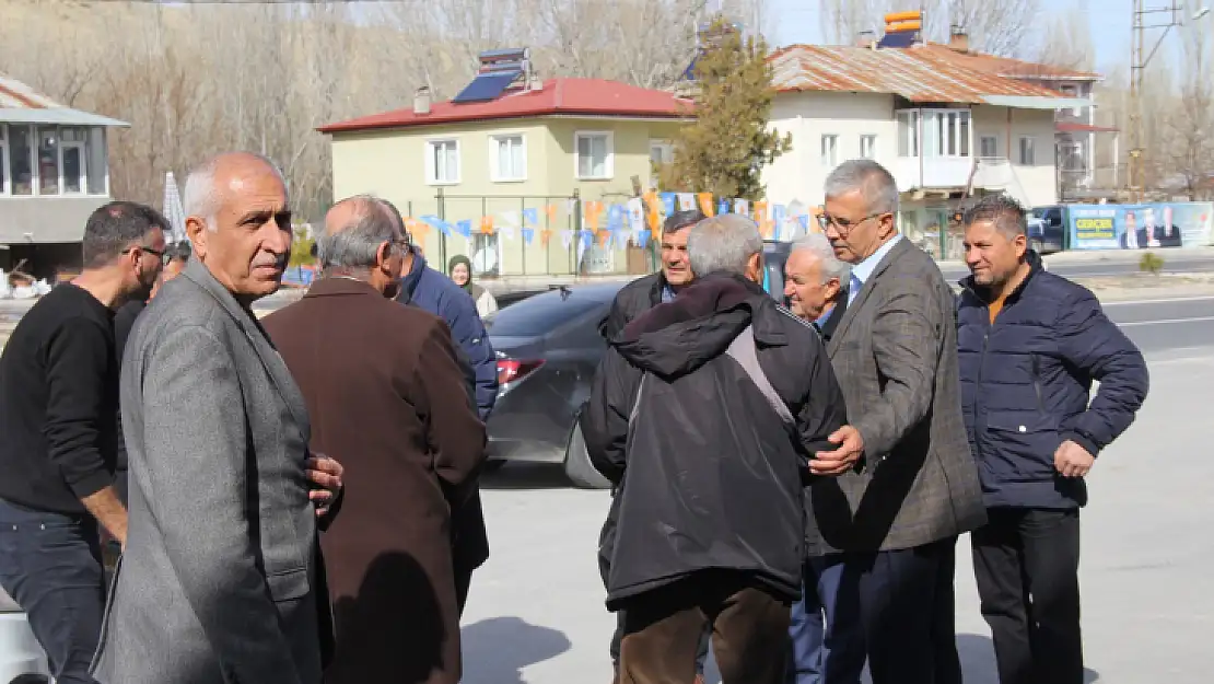 Gezer Darende İlçesinde Halkın Sorunlarını Dinledi