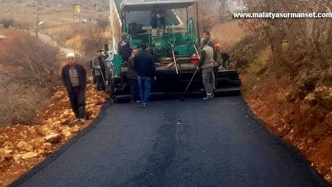 Gölbaşı Belediyesi asfalt çalışmasını sürdürüyor