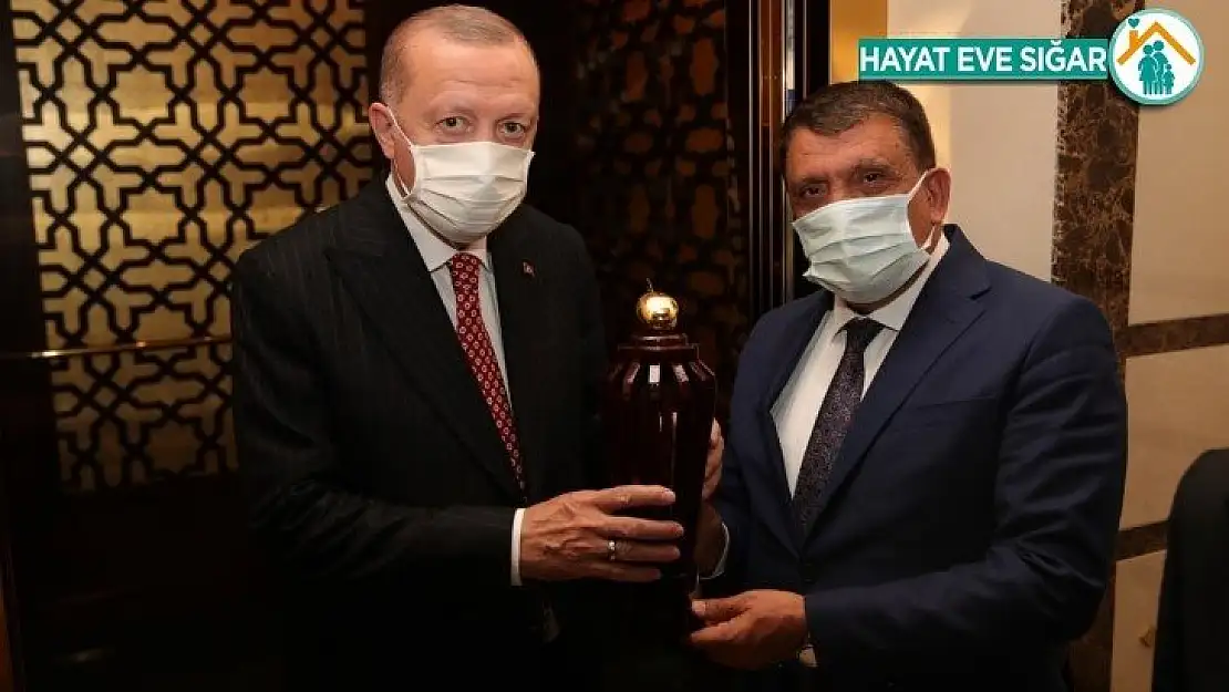 Gürkan, Cumhurbaşkanı Erdoğan'ı Malatya'ya davet etti