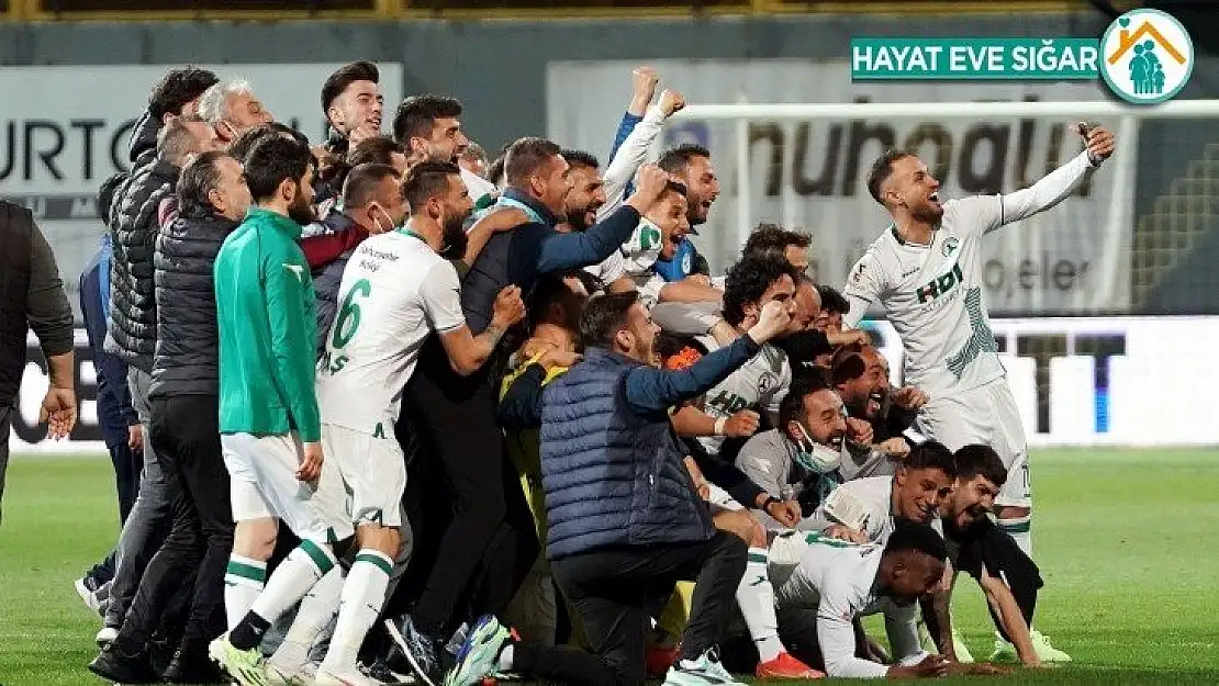 GZT Giresunspor, 44 yıl sonra Süper Lig'e yükseldi