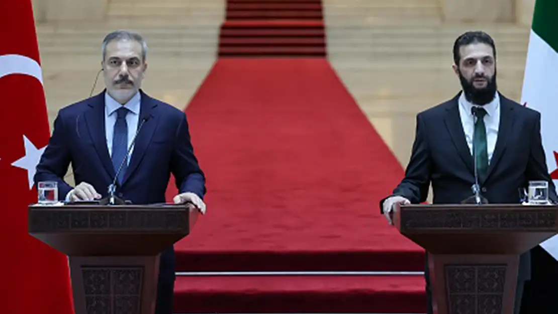 Hakan Fidan, Suriye Devlet Başkanı ile Görüştü! Masadaki Konular Dikkat Çekti