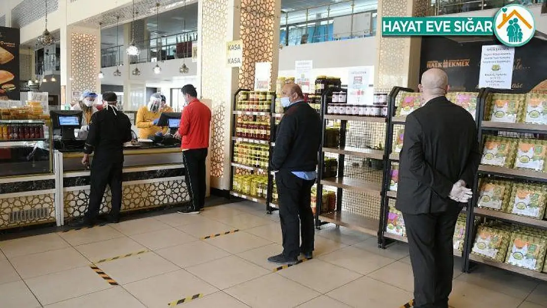 Halk Ekmek yerli üreticilerin ürünlerini satın alarak raflarına taşıdı