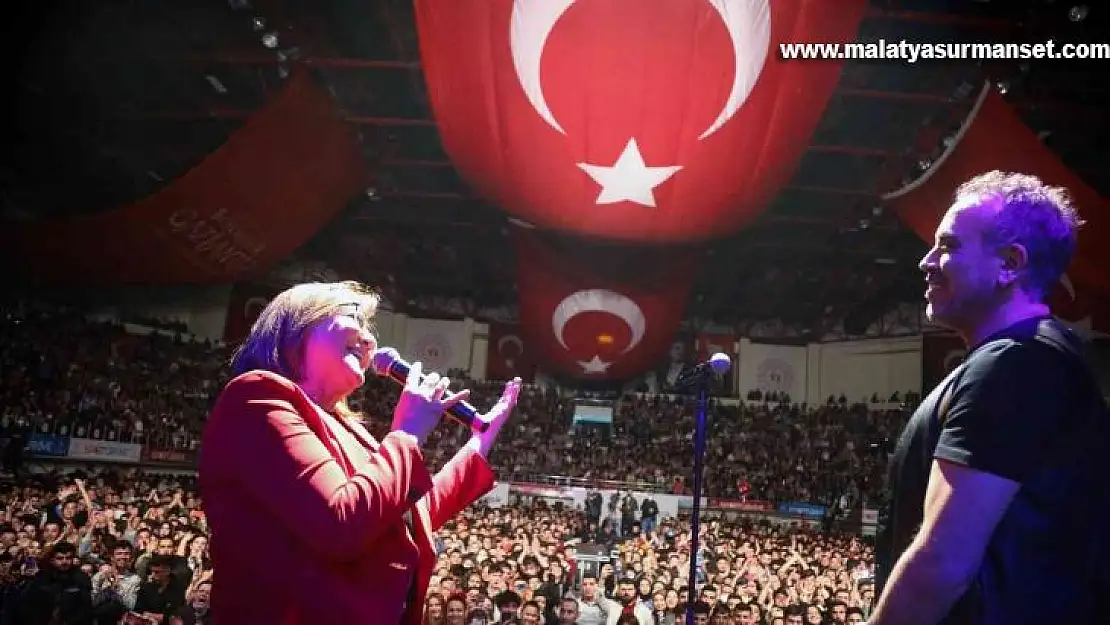 Haluk Levent Gaziantep'te hayranları ile buluştu