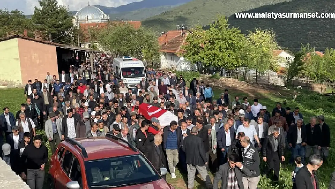 Hatay'da hayatını kaybeden polis memuru Şenol Esen Simav'da toprağa verildi