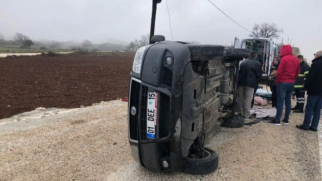 Hatay'da sis nedeniyle kaza  2 yaralı