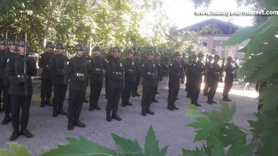 Hayatını kaybeden Kıbrıs gazisi Elazığ'da son yolculuğuna uğurlandı