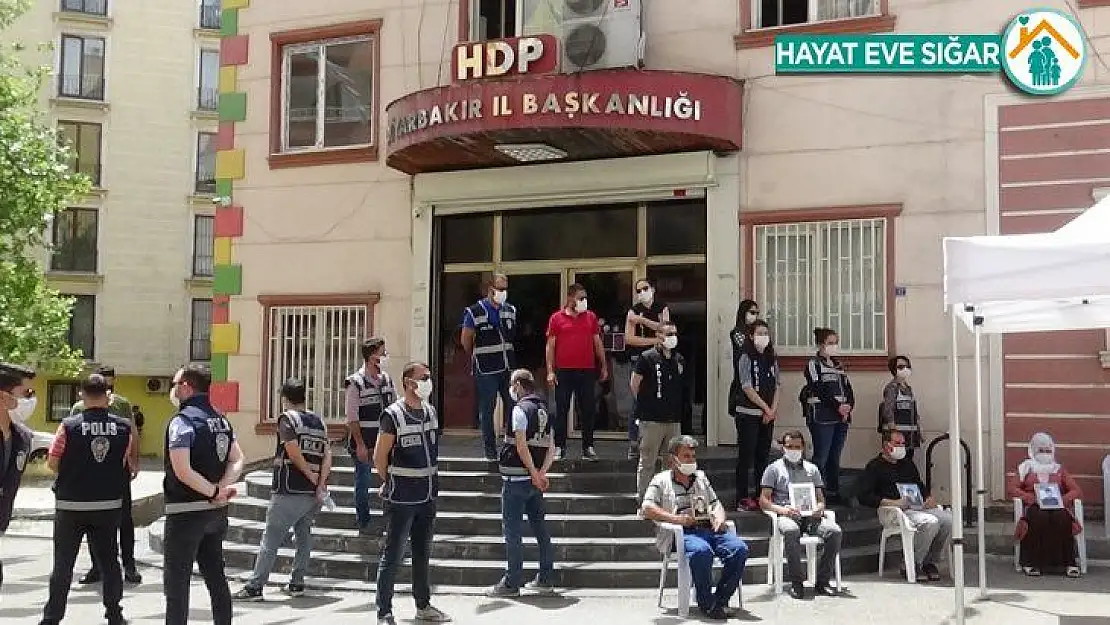 HDP önündeki ailelerin evlat nöbeti 269'uncu gününde