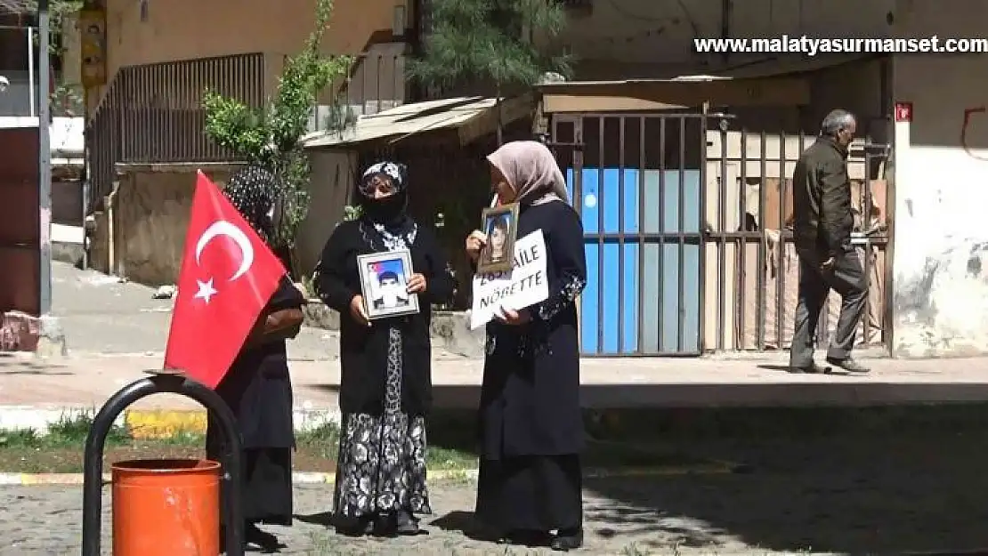 HDP önündeki evlat nöbetine bir aile daha katıldı, aile sayısı 283 oldu