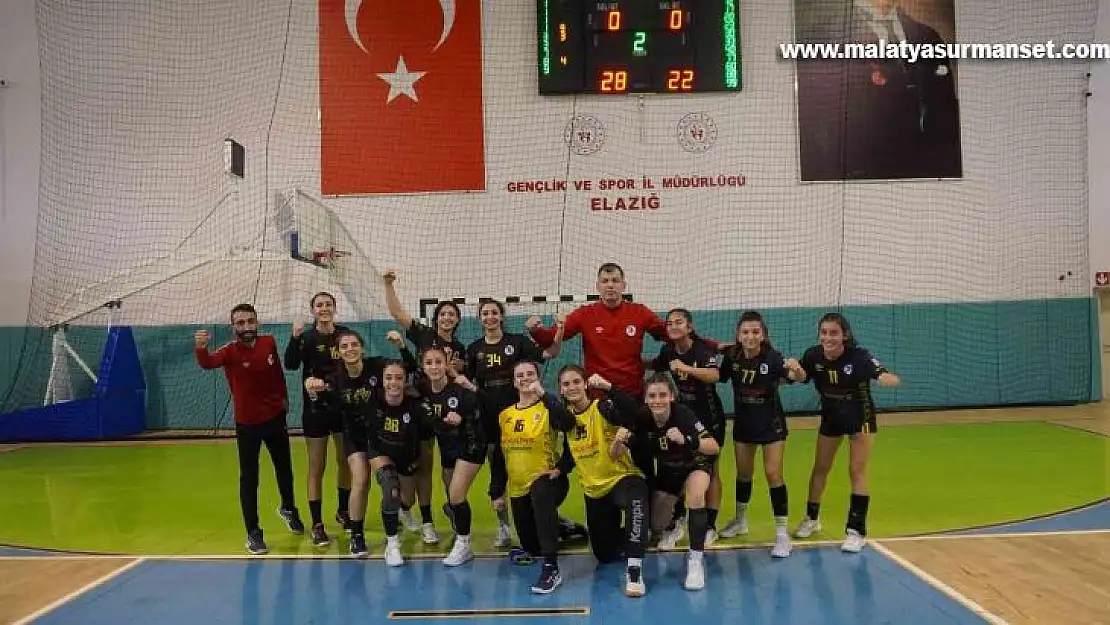 Hentbol Kadınlar 1. Lig: Elazığ Sosyal Yardımlaşma: 28 - Adasokağı: 22