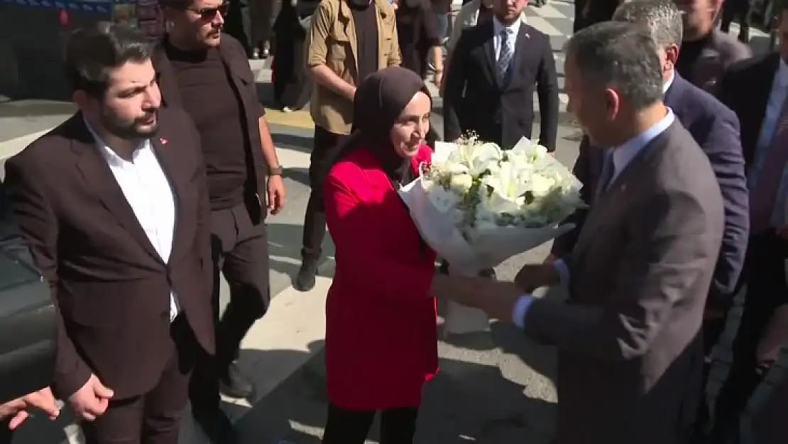 İçişleri Bakanı Yerlikaya, güvenlik toplantısına katıldı