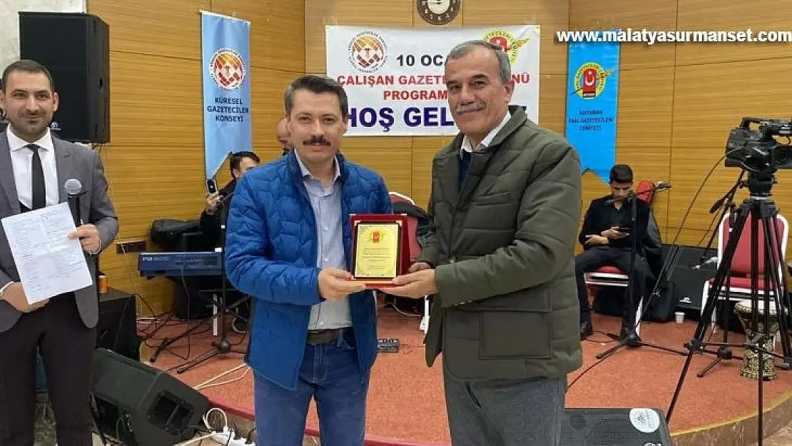 İHA Muhabiri Ahmet Arslantaş'a plaket