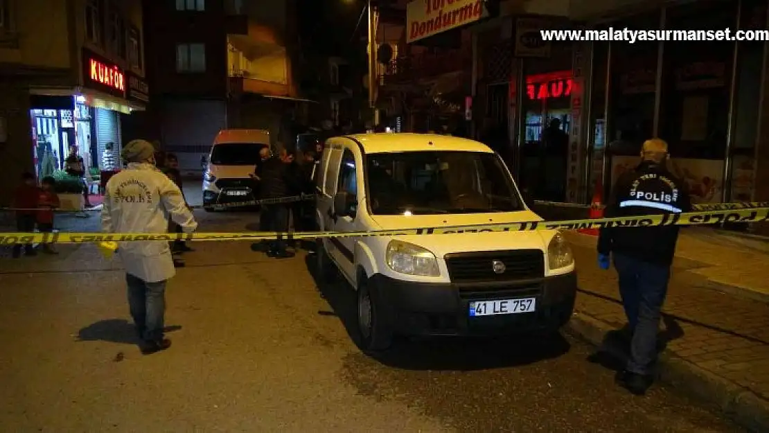 İki grubun pompalı tüfekli kavgası yoldan geçen kadını yaraladı