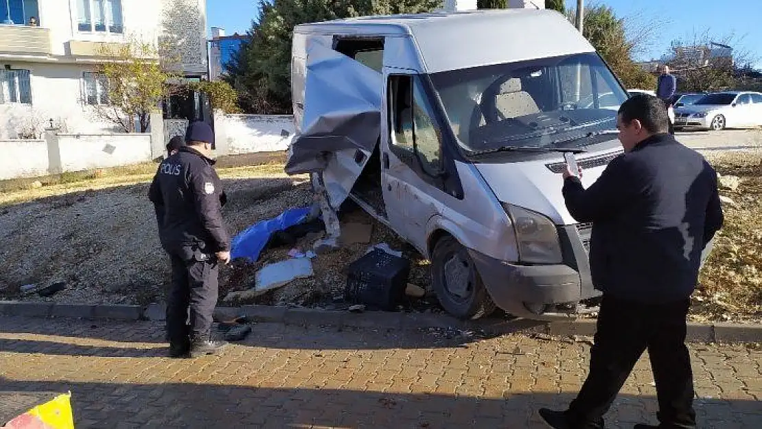 İlk kazadan kurtuldu, ikinci kazada hayatını kaybetti