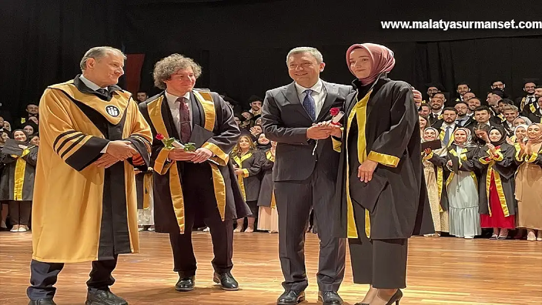 İnönü Üniversitesi Tıp Fakültesinden 284 öğrenci mezun oldu