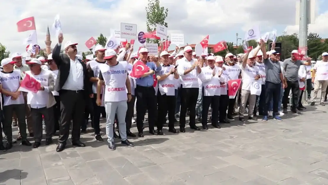 İşçilerin Hizmet-İş Üyeliğinden Zorla İstifa Ettirildiği Öne Sürüldü