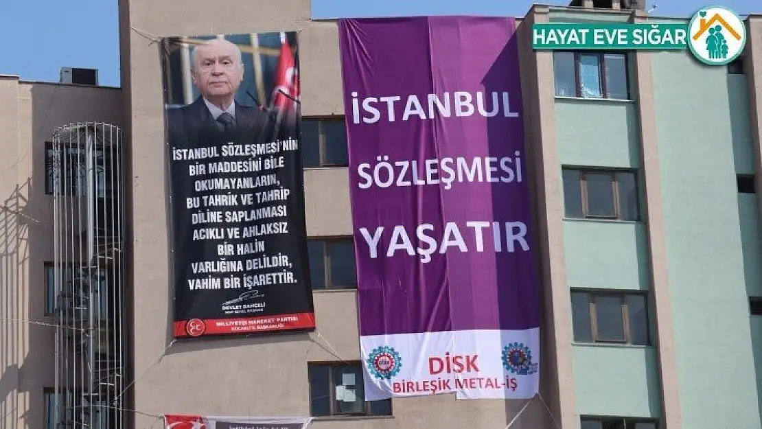 İstanbul Sözleşmesi tartışmaları afişlere yansıdı