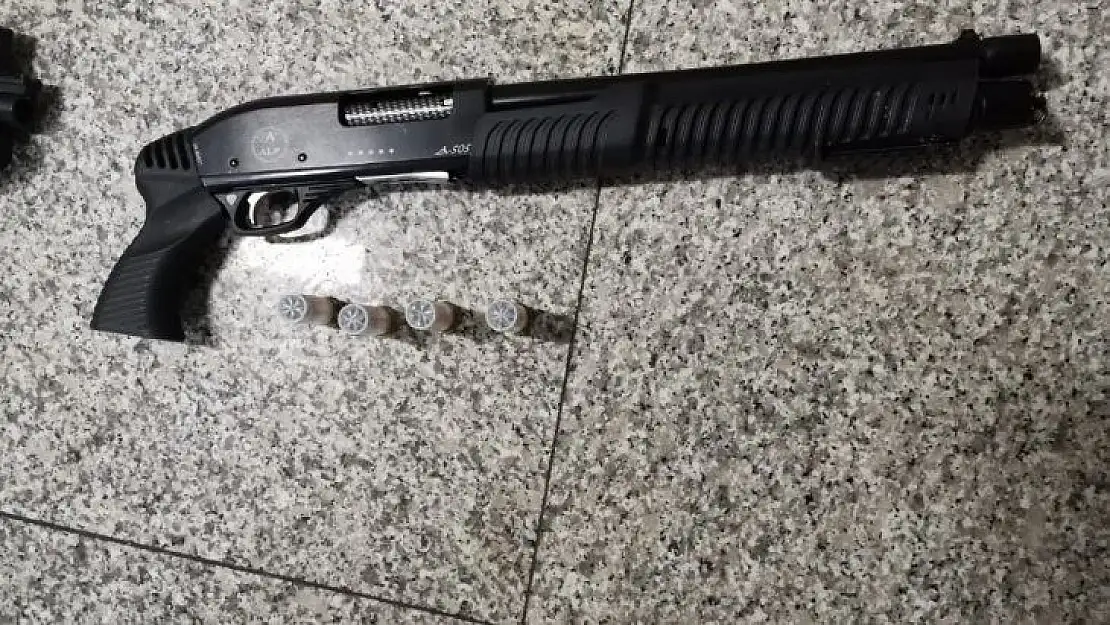 İstanbul'da 3 DHKP/C'li yakalandı