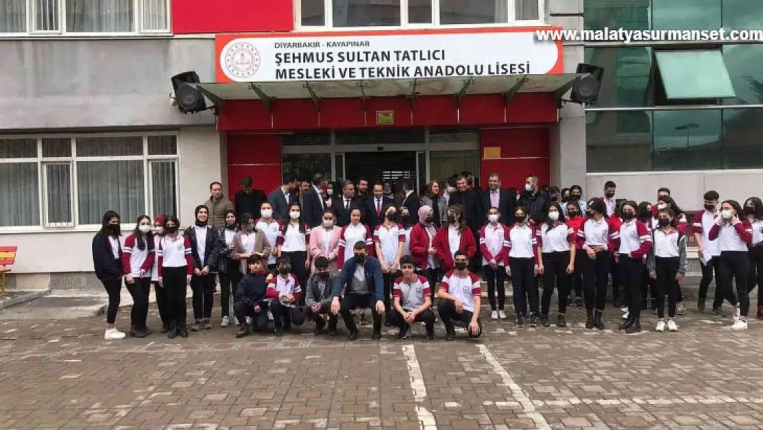 İstiklal Marşı'nın Kabulü ve Mehmet Akif Ersoy Diyarbakır'da anıldı