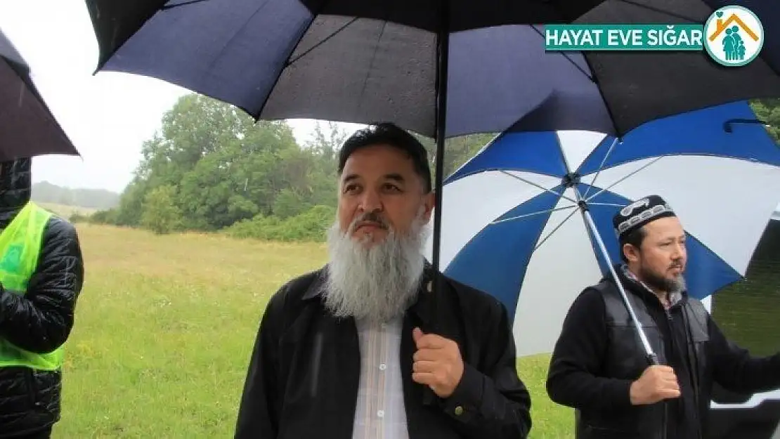 İsveç'te Uygur Türkleri Çin'i protesto etti