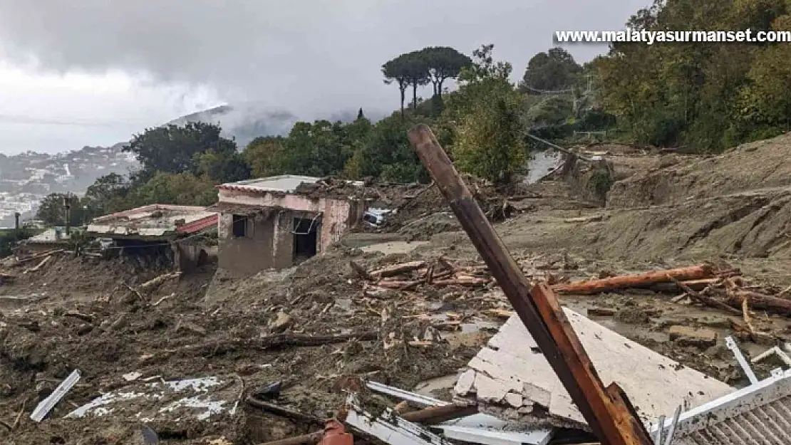 İtalya'nın Ischia Adası'nda heyelan: 8 ölü