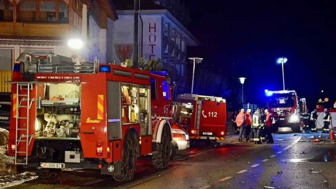 İtalya'da araç kalabalığa daldı: 6 ölü  11 yaralı