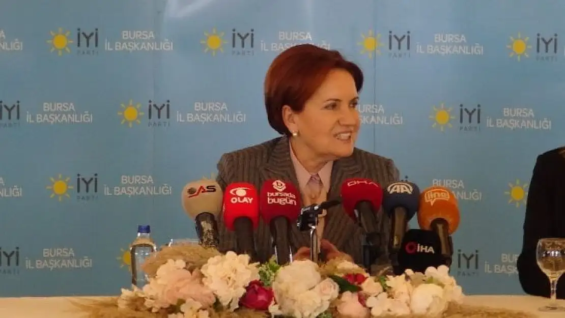 İYİ Parti Genel Başkanı Akşener partisindeki istifalara ilişkin konuştu