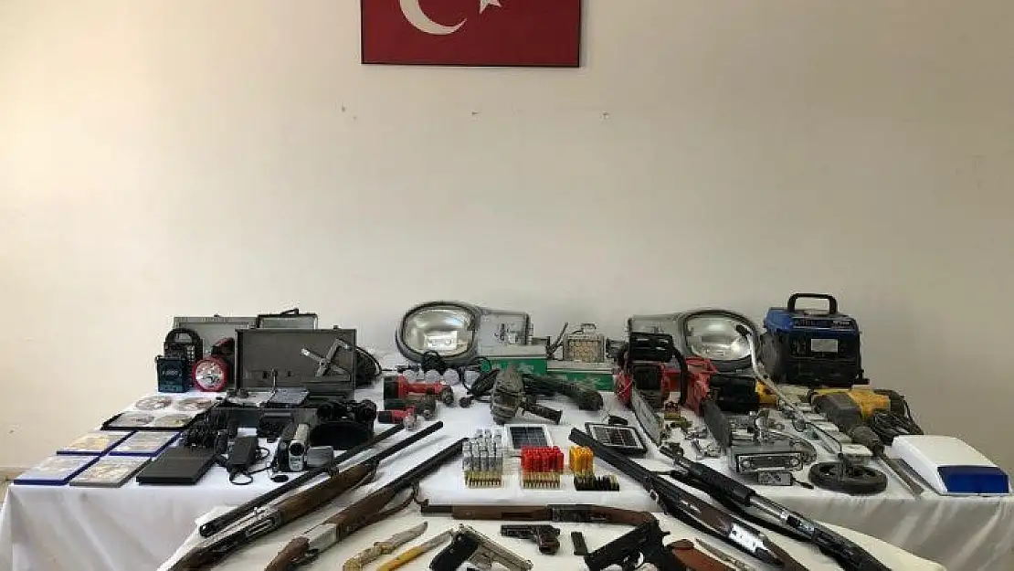 Jandarmadan silah hırsızlarına operasyon