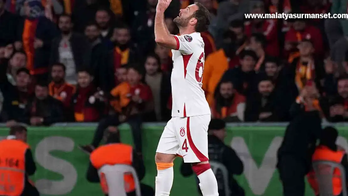 Juan Mata'nın ilk gol sevinci