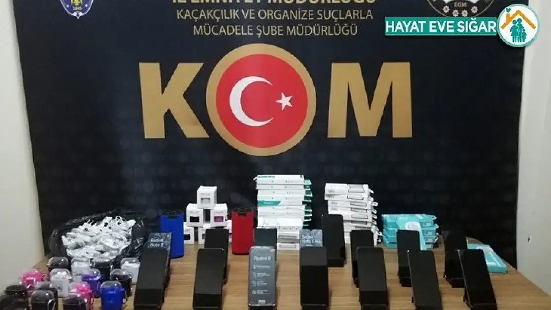 Kaçak cep telefonlarına izin yok