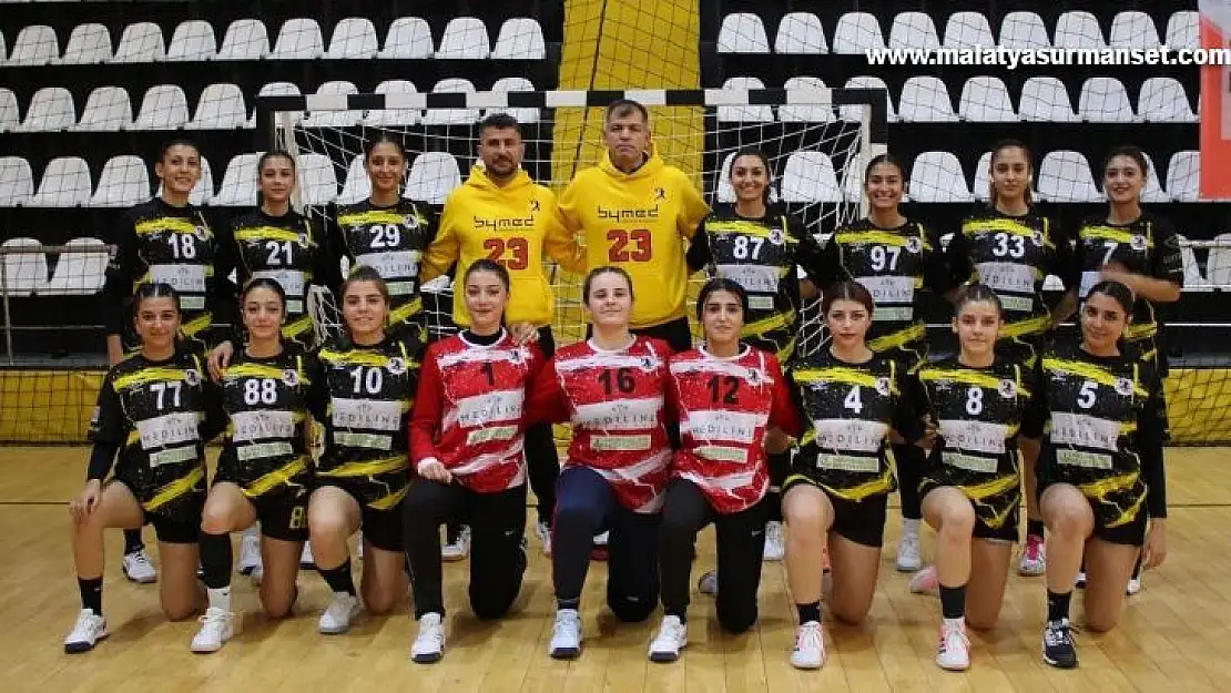 Kadınlar Hentbol 1. Lig: Elazığ SYSK: 30 - Kırşehir Bld. GSK: 30