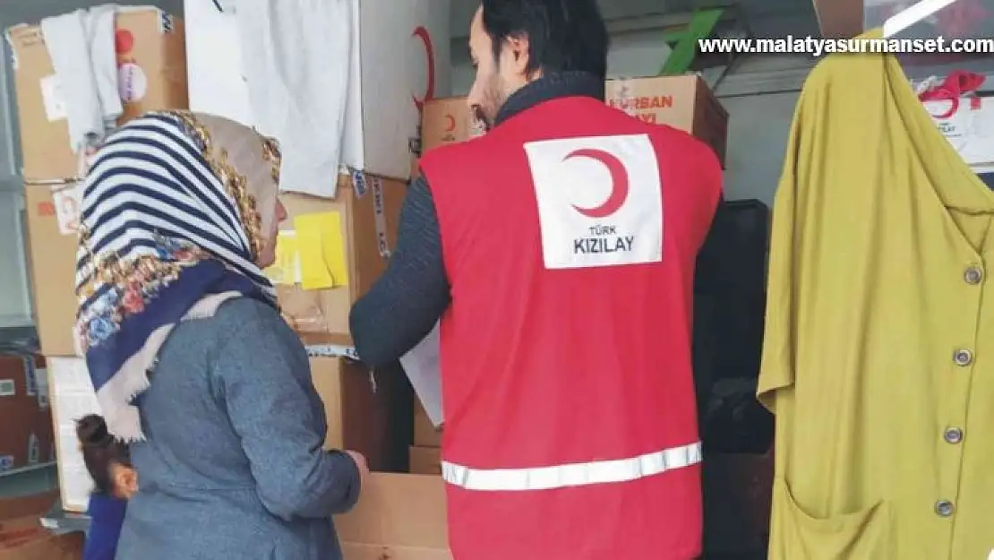 Kahta'da 511 aileye Ramazan desteği