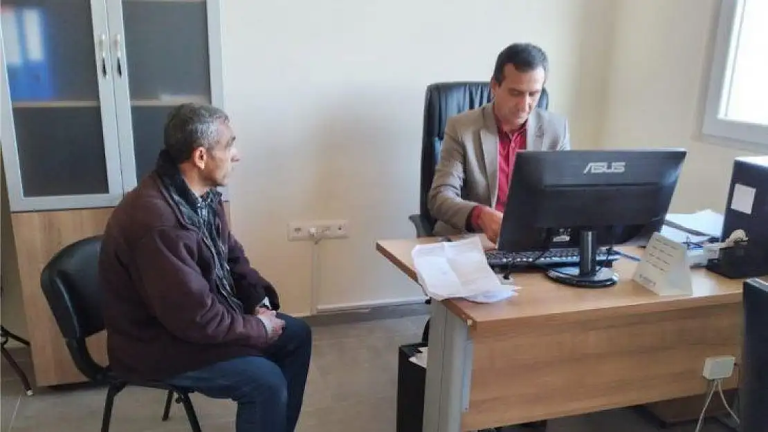 Kahta'da EKPSS başvuruları devam ediyor
