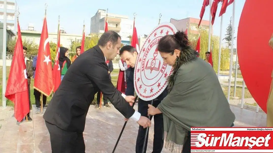 Kahta ilçesinde Öğretmenler Günü kutlandı