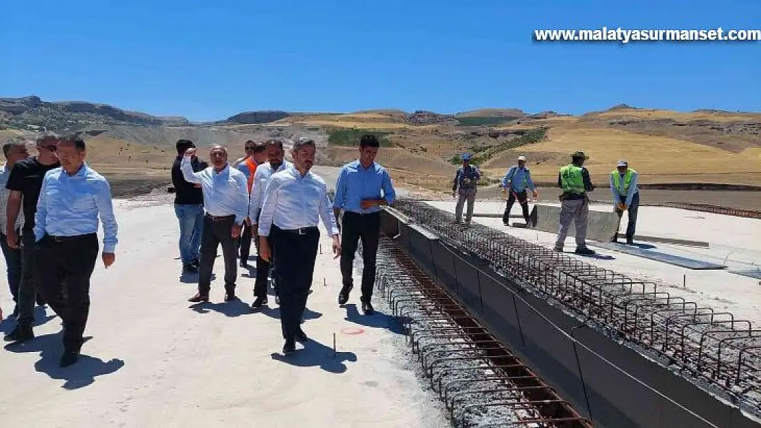 Kahta-Nissibi yolu yıl sonunda hizmete giriyor