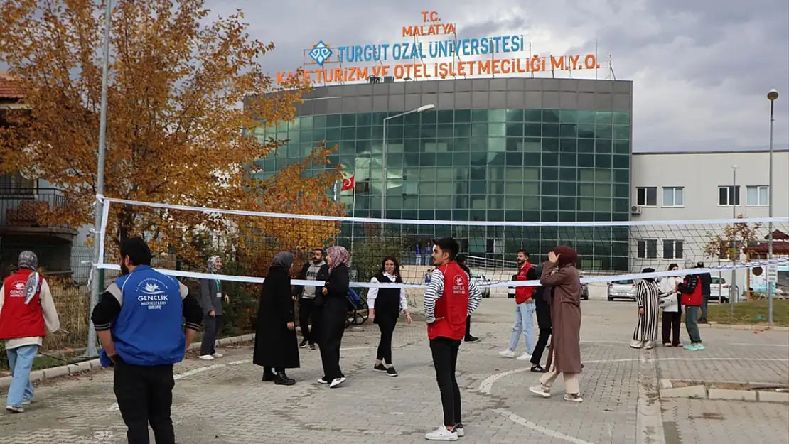 Kale'de eğlenceli günler sağlıklı gülüşler etkinliği düzenlendi