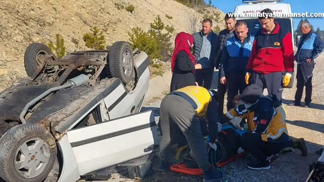 Takla atan otomobilin sürücüsü yaralandı