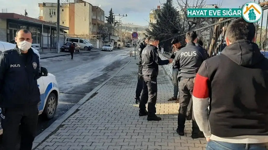 Kavga eden şahıslara sosyal mesafeden ceza yazıldı