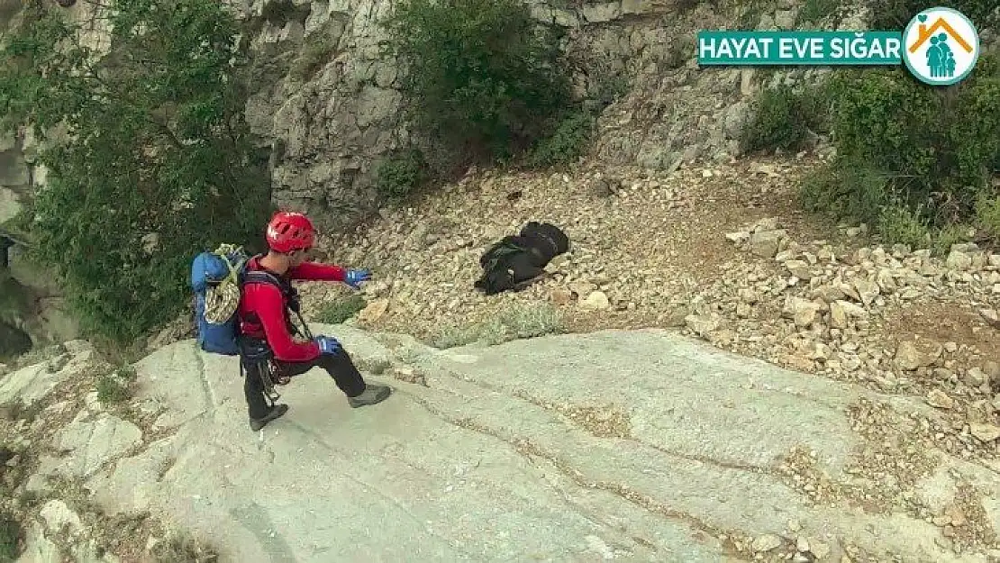 Kayıp Ukraynalı kadın dağcının cesedinin bulunduğu anlar paylaşıldı