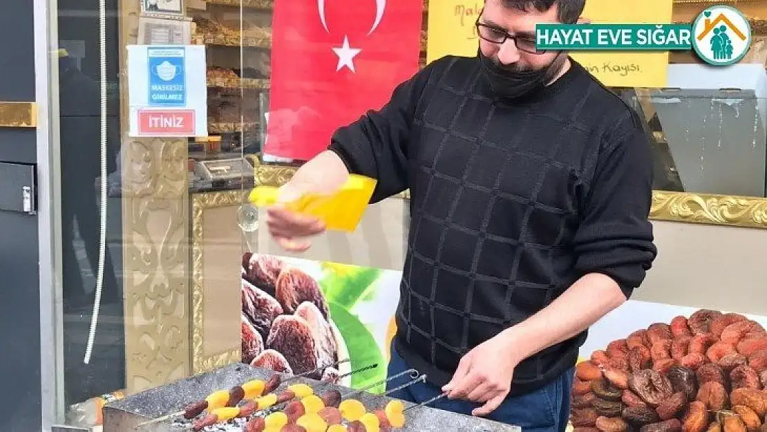 Kayısıdan bu sefer de kebap yaptılar