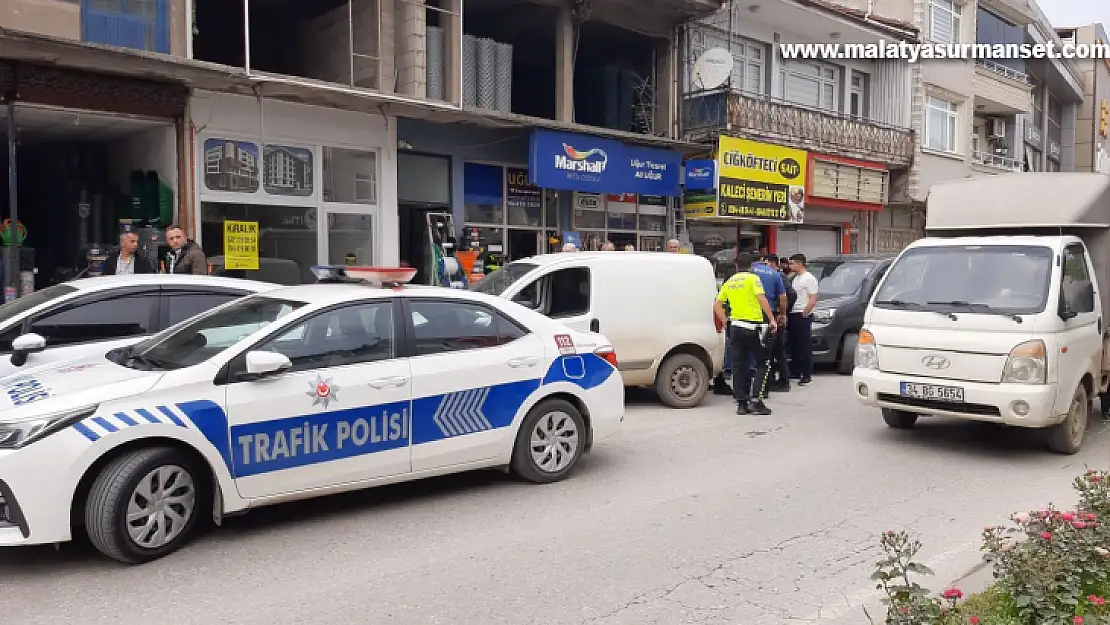 Kayıtsız plaka ile trafiğe çıktı, 20 bin TL ceza yedi