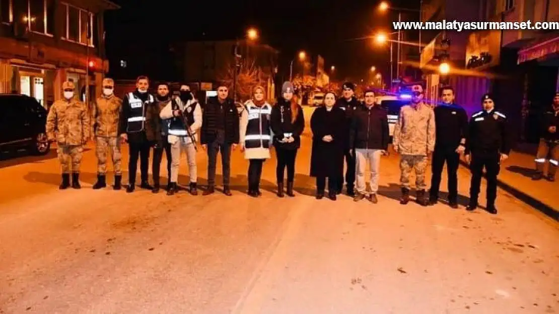 Kaymakam Demir, yılbaşında güvenlik güçlerini yalnız bırakmadı