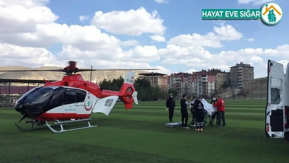 Kazada ağır yaralanan kişinin imdadına hava ambulansı yetişti