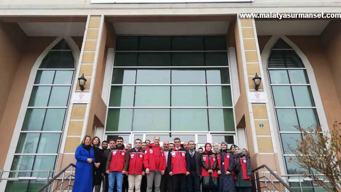 Kırmızı yelekli 8. ekip Adıyaman'a gitti