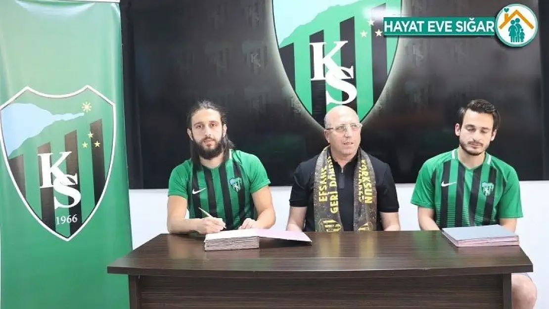 Kocaelispor 2 yeni transferine sözleşme imzaladı