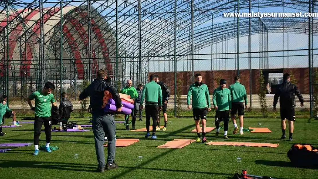 Kocaelispor'un yeni transferi Rasheed Akanbi: 'Müslüman olduğum için kolay adapte oldum'