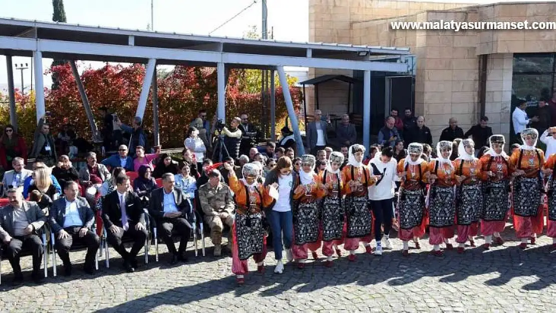 Komagene kürekçileri madalyalarını Perre antik kentinde aldı