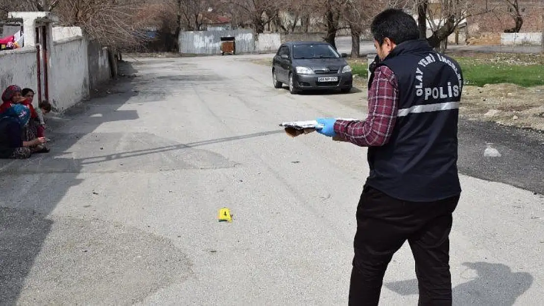 Komşuların kavgasında silahlar konuştu: 5 yaralı